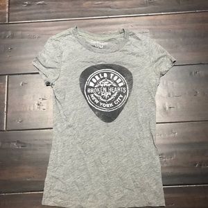 Aeropostale tee shirt